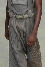 アイム メン 2026年春夏コレクション、加守田章二の陶芸に息づくエネルギーを投影｜写真34