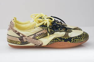 ミュウミュウ“バックルストラップ”が甲を覆う革製スニーカー、パイソン×ナイロンのスニーカーも｜写真13