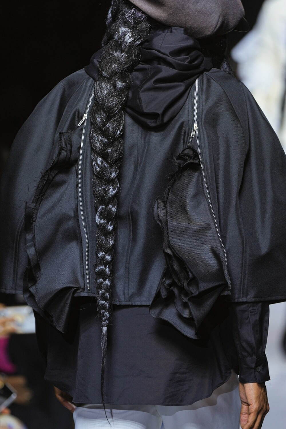コム デ ギャルソン・オム プリュス(COMME des GARÇONS HOMME PLUS) 2026年春夏メンズコレクション  - 写真28