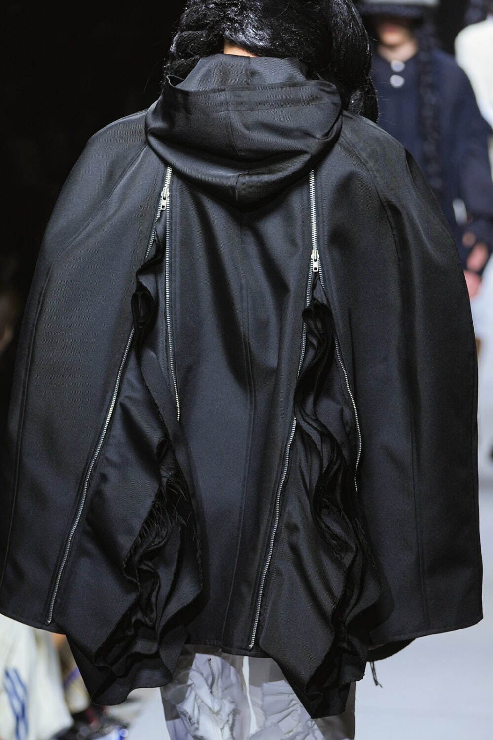 コム デ ギャルソン・オム プリュス(COMME des GARÇONS HOMME PLUS) 2026年春夏メンズコレクション  - 写真33
