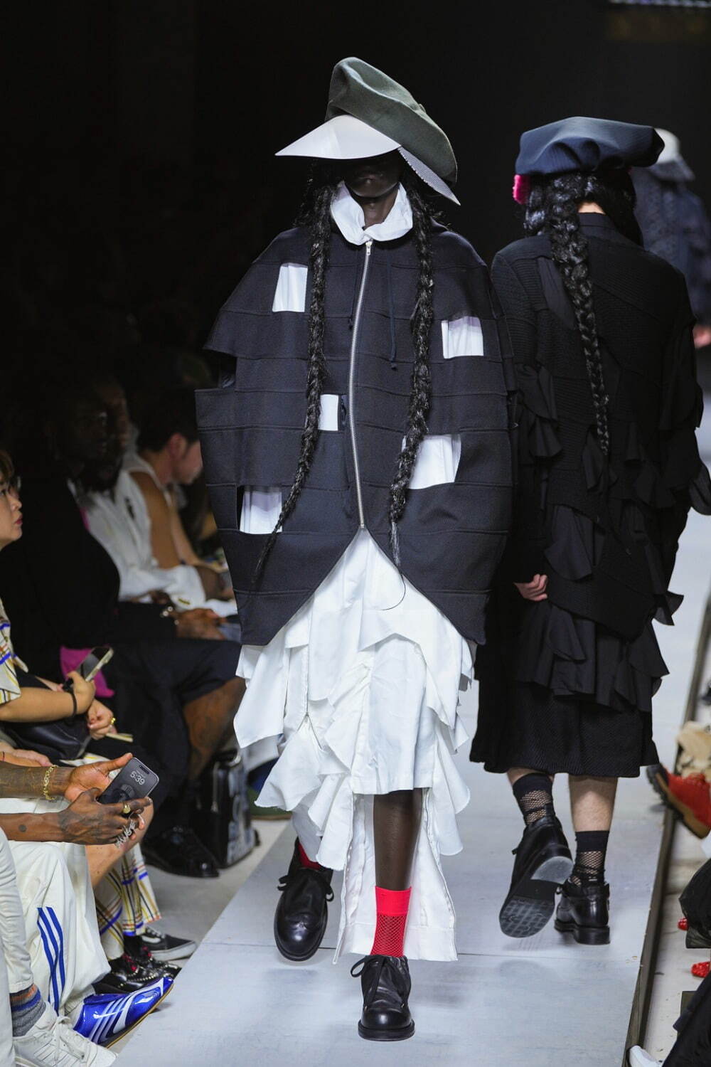 コム デ ギャルソン・オム プリュス(COMME des GARÇONS HOMME PLUS) 2026年春夏メンズコレクション  - 写真41