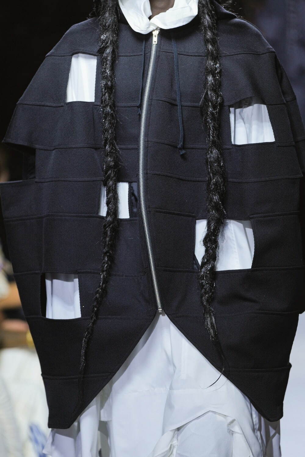 コム デ ギャルソン・オム プリュス(COMME des GARÇONS HOMME PLUS) 2026年春夏メンズコレクション  - 写真42