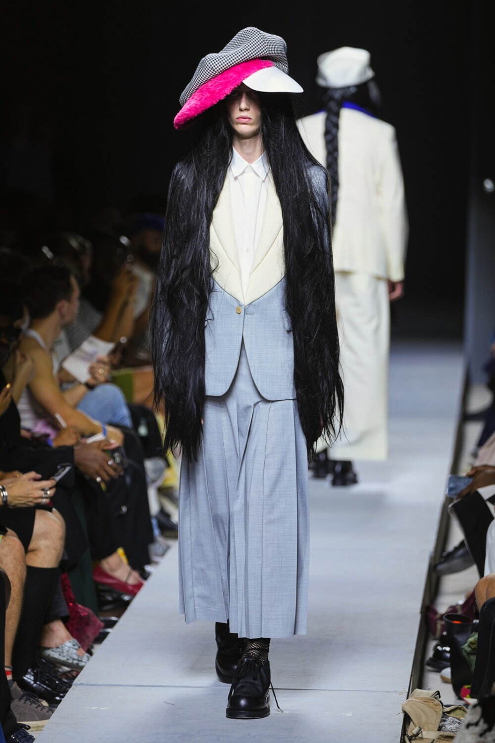 コム デ ギャルソン・オム プリュス(COMME des GARÇONS HOMME PLUS) 2026年春夏メンズコレクション  - 写真50