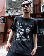 ナズなど“ヒップホップ界のレジェンド”着想Tシャツ、インターナショナルギャラリー ビームスで｜写真3