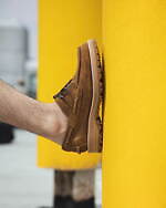 ノンネイティブ×リーガルシューアンドカンパニー、“ゴアテックス搭載”レザーモカシンシューズ｜写真21