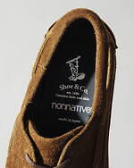 ノンネイティブ×リーガルシューアンドカンパニー、“ゴアテックス搭載”レザーモカシンシューズ｜写真5