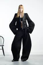 sacai 2026年春ウィメンズコレクション - 親しみと高揚感を感じられる衣服｜写真1