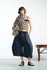 sacai 2026年春ウィメンズコレクション - 親しみと高揚感を感じられる衣服｜写真23