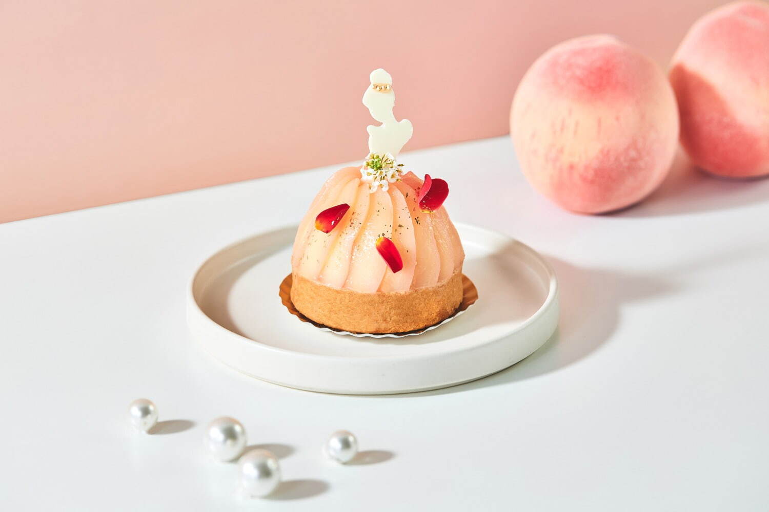 アニヴェルセルカフェ 表参道、桃づくしのアフタヌーンティーや花嫁ドレス風パフェなど夏限定メニュー｜写真6