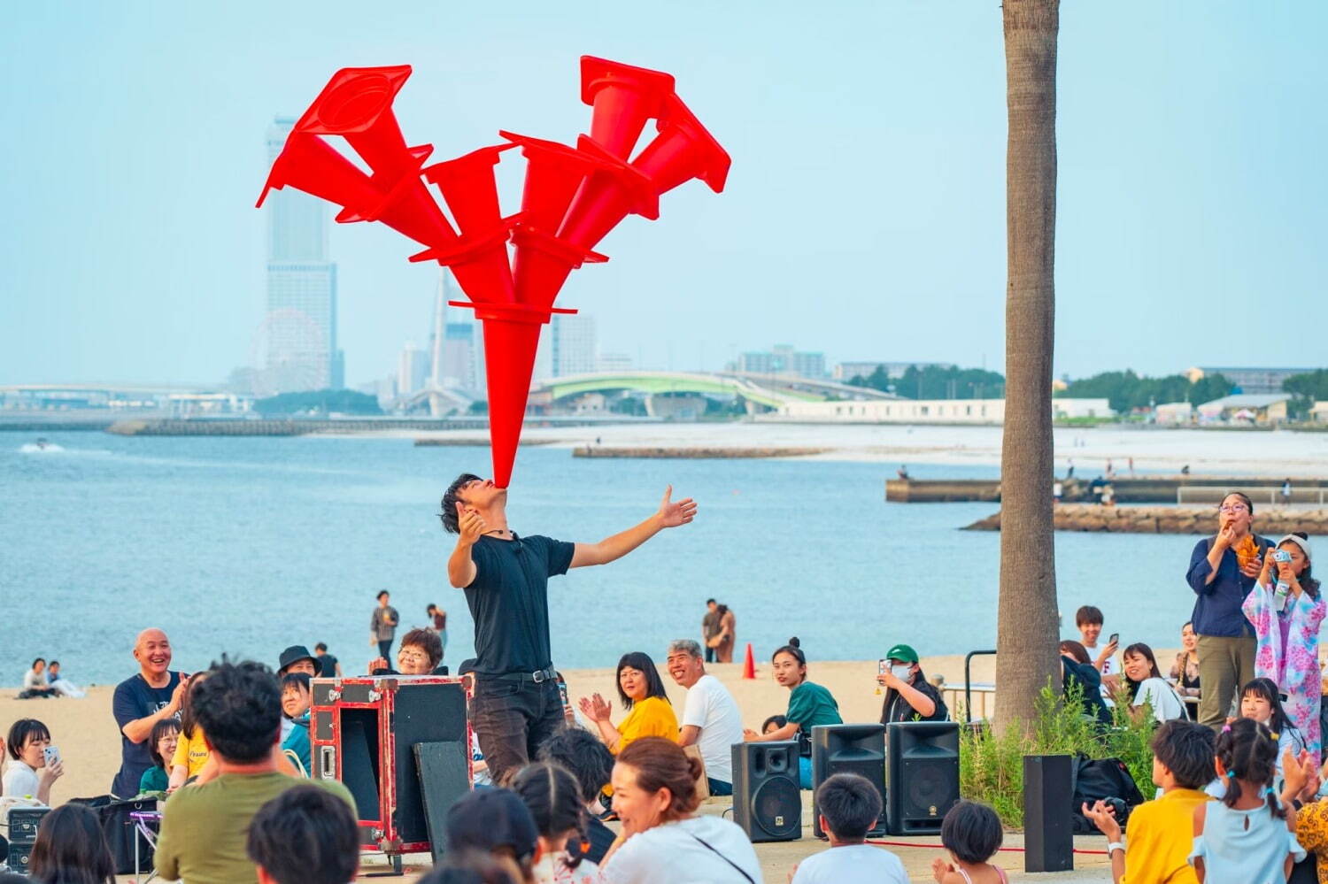 「泉州ビーチランタンフェス 2025」大阪・泉南ロングパークで開催、夜空を彩る数千のランタン｜写真6