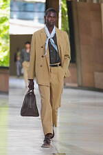 エルメス 2026年春夏メンズコレクション、軽く涼やかな夏の佇まい｜写真25