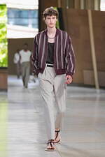 エルメス 2026年春夏メンズコレクション、軽く涼やかな夏の佇まい｜写真55