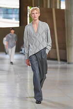 エルメス 2026年春夏メンズコレクション、軽く涼やかな夏の佇まい｜写真71