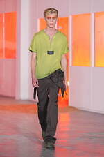 キコ・コスタディノフ 2026年春夏メンズコレクション - 日常、静かな時間の流れとともに｜写真44