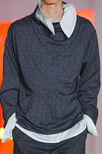 キコ・コスタディノフ 2026年春夏メンズコレクション - 日常、静かな時間の流れとともに｜写真50