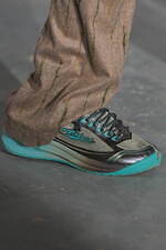 キコ・コスタディノフ 2026年春夏メンズコレクション - 日常、静かな時間の流れとともに｜写真53