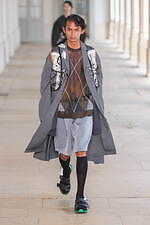 カラー 2026年春夏コレクション、軽やかな“揺らぎ”をプラス｜写真21