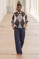 カラー 2026年春夏コレクション、軽やかな“揺らぎ”をプラス｜写真34