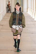 カラー 2026年春夏コレクション、軽やかな“揺らぎ”をプラス｜写真45