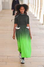 カラー 2026年春夏コレクション、軽やかな“揺らぎ”をプラス｜写真57