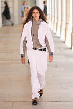 カラー 2026年春夏コレクション、軽やかな“揺らぎ”をプラス｜写真64