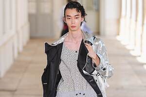 カラー 2026年春夏コレクション、軽やかな“揺らぎ”をプラス