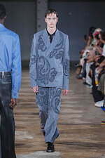 ターク 2026年春夏メンズコレクション - 本質を見つめ、創造の深度を深める｜写真3