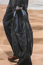 ターク 2026年春夏メンズコレクション - 本質を見つめ、創造の深度を深める｜写真35