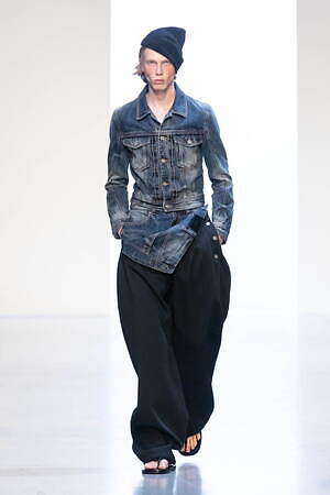 ジュン・ジー(JUUN.J) 2026年春夏ウィメンズ&メンズコレクション  - 写真13