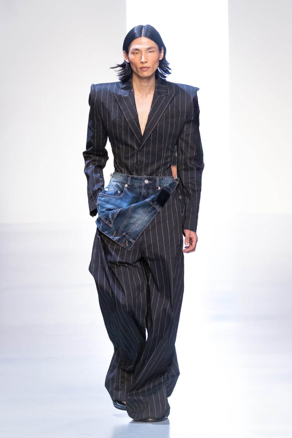 ジュン・ジー 2026年春夏<span>コレクション</span> - 写真19
