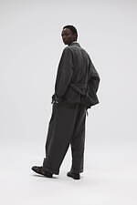 カネマサフィル 2026年春夏コレクション、エジプトの砂漠をわたり歩く探検者｜写真4