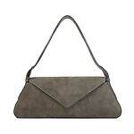 人気ブランドメンズバッグ【2025年冬】小さめレザーショルダーから“ビジネスOK”トートまで｜写真9