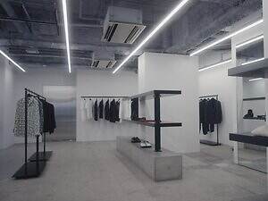 ヨウジヤマモト(Yohji Yamamoto), グラウンド ワイ(Ground Y), ワイズフォーメン(Y's for men), リミ フゥ(LIMI feu), ディスコード ヨウジヤマモト(discord Yohji Yamamoto), ワイズ(Y's) ワイズ スーパー ポジション｜写真5