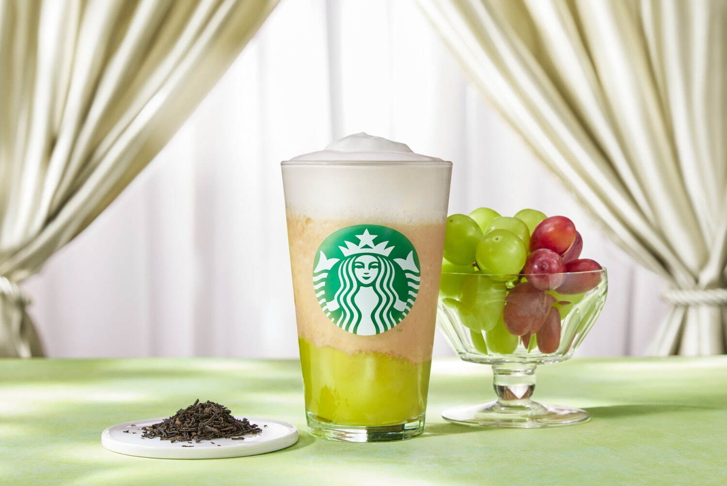 スターバックス(Starbucks Coffee) グラン マスカット フラペチーノ｜写真2