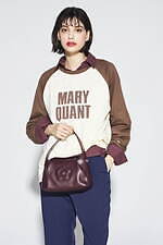 マリークワント“ラメ入り”ツイードカーディガン＆ドット柄チュールワンピース、ベルベットポーチも｜写真4