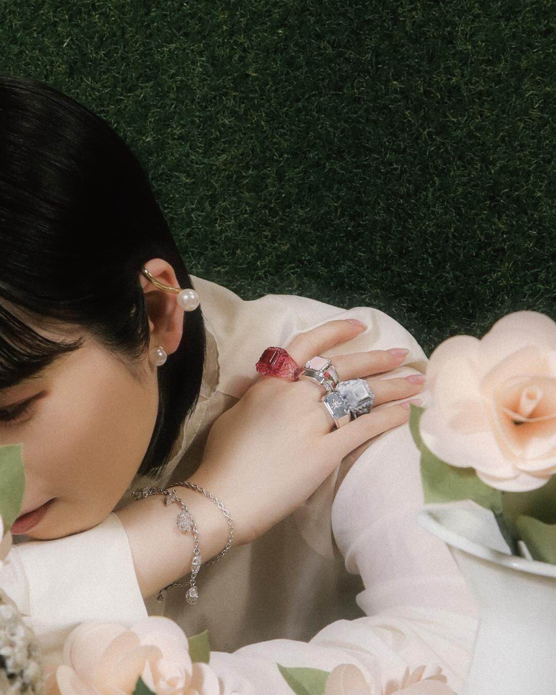 イー・エム(e.m.) 秘密の花園｜写真15