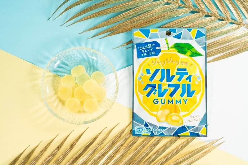 ファミリーマート「ソルティースイーツ」“甘じょっぱい”塩チョコタルト＆塩キャラメルアイスバー｜写真8