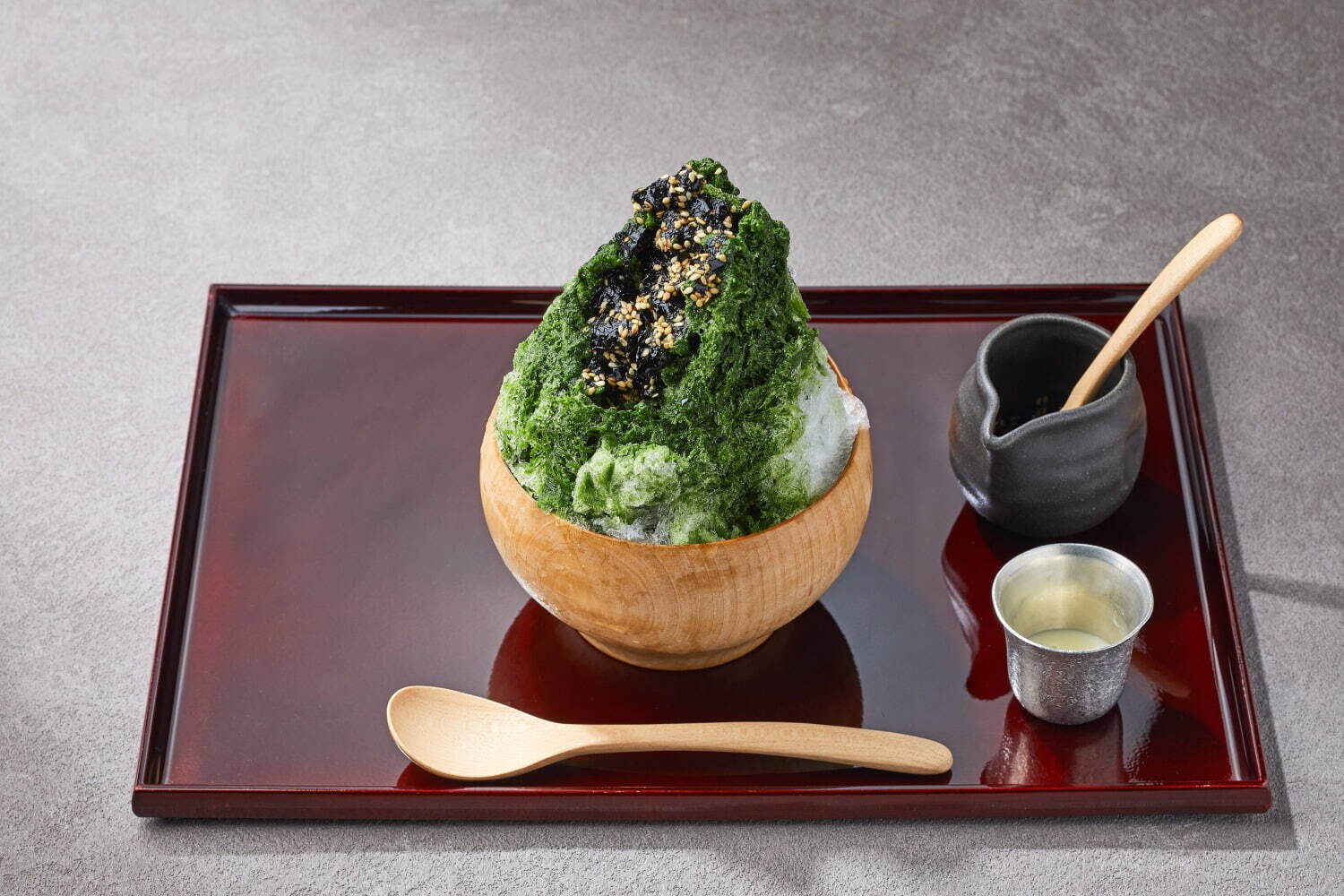 「宇治抹茶かき氷」ほうじ茶付き 1,800円