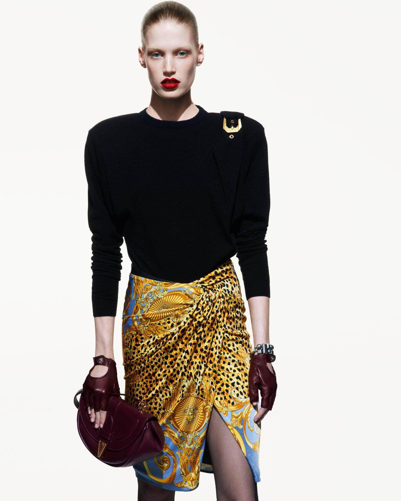 ヴェルサーチェ(VERSACE) ヴィルトゥス｜写真8