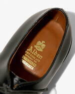 エンジニアド ガーメンツ×オールデンの革靴、スエードや“老舗タンナー”レザーのVチップ｜写真22