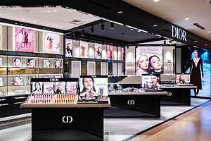 コスチューム ナショナル : CoSTUME NATIONAL - ショップ・店舗