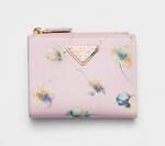 プラダのウィメンズ財布、花柄レザーの三つ折りウォレットや“くすみピンク”のミニ財布｜写真3