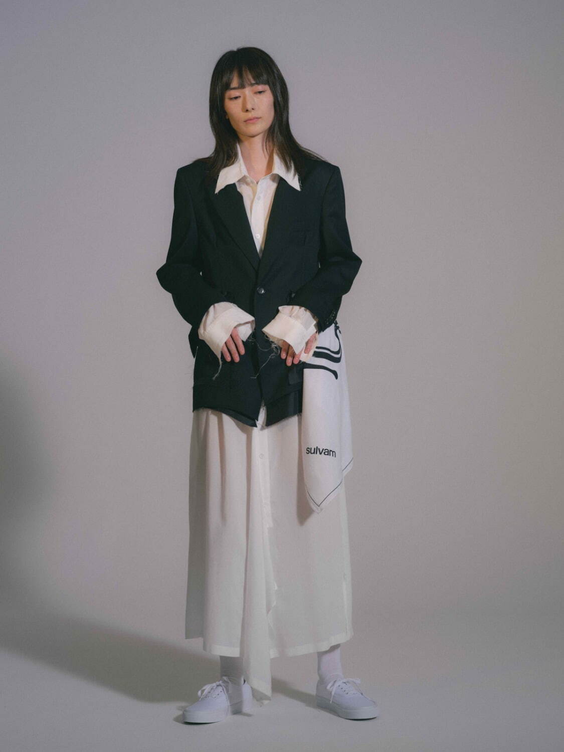 サルバム(sulvam) 2026年春夏ウィメンズ&メンズコレクション  - 写真22