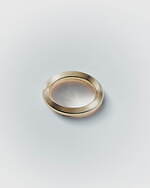 シハラのゴールドジュエリー、“家具や照明”の造形をイメージしたユニセックスリング｜写真9