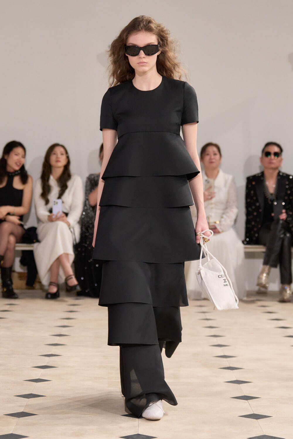 CELINE 新作 ミニスカート 上品 シルク混ウール 人気 黒 Trapeze org.jpg