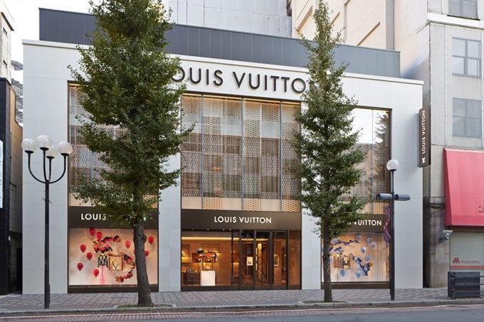 ルイ・ヴィトン 丸井今井札幌店がリニューアル -  2015年クルーズコレクションの先行販売も | 写真