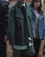 ポリプロイド、ヘリンボーンツイードのステンカラーコート＆“トレンチコート風”ロングジレなど｜写真80