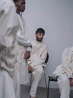 ポリプロイド、ヘリンボーンツイードのステンカラーコート＆“トレンチコート風”ロングジレなど｜写真59