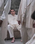 ポリプロイド、ヘリンボーンツイードのステンカラーコート＆“トレンチコート風”ロングジレなど｜写真60