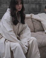 ポリプロイド、ヘリンボーンツイードのステンカラーコート＆“トレンチコート風”ロングジレなど｜写真57